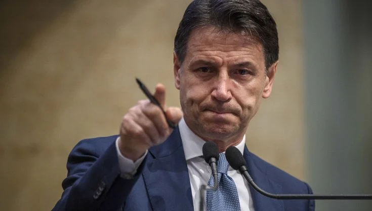 Gastos militares: Conte alerta que gastar 5% do PIB é “suicídio social” para a Itália