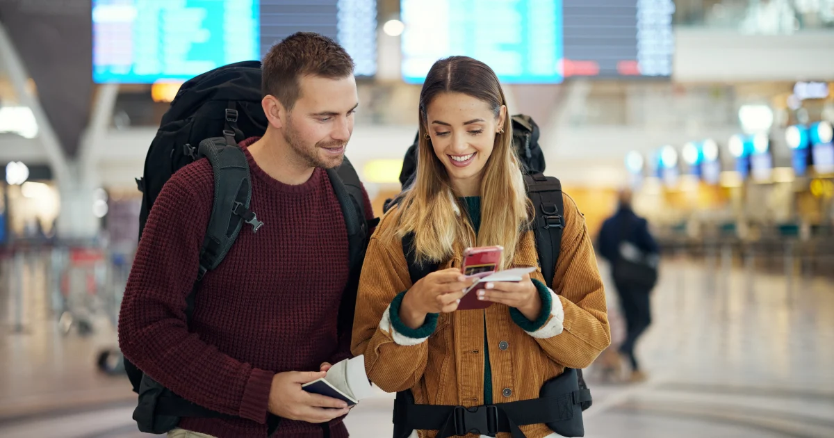 Como Ter Internet no Exterior: Vale a Pena Usar eSIM ou Roaming?
