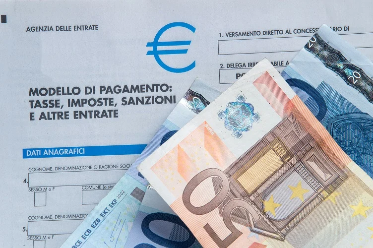 Carga Fiscal: Itália é o sexto país com maior carga tributária da UE