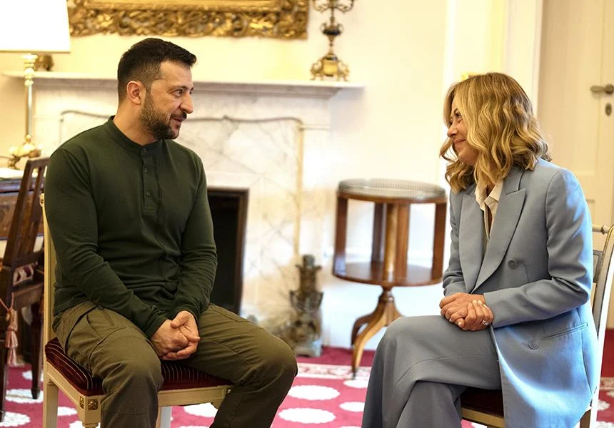 Itália mantém apoio à Ucrânia e prepara novo envio de equipamentos militares