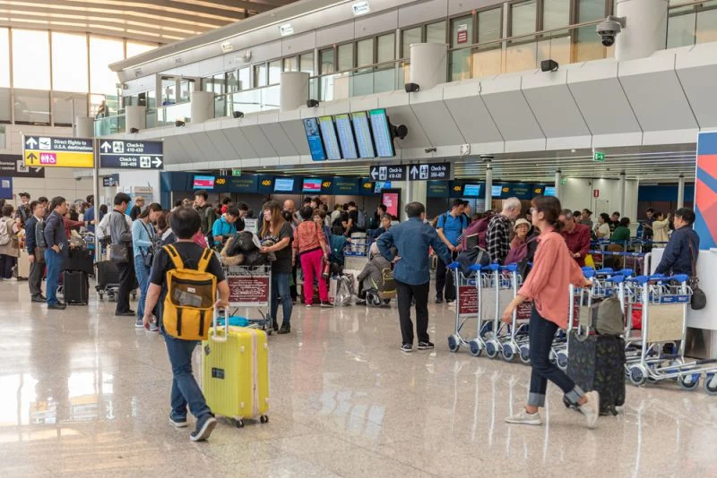 Emigração de Brescia cresce: Jovens representam a maior parte dos expatriados