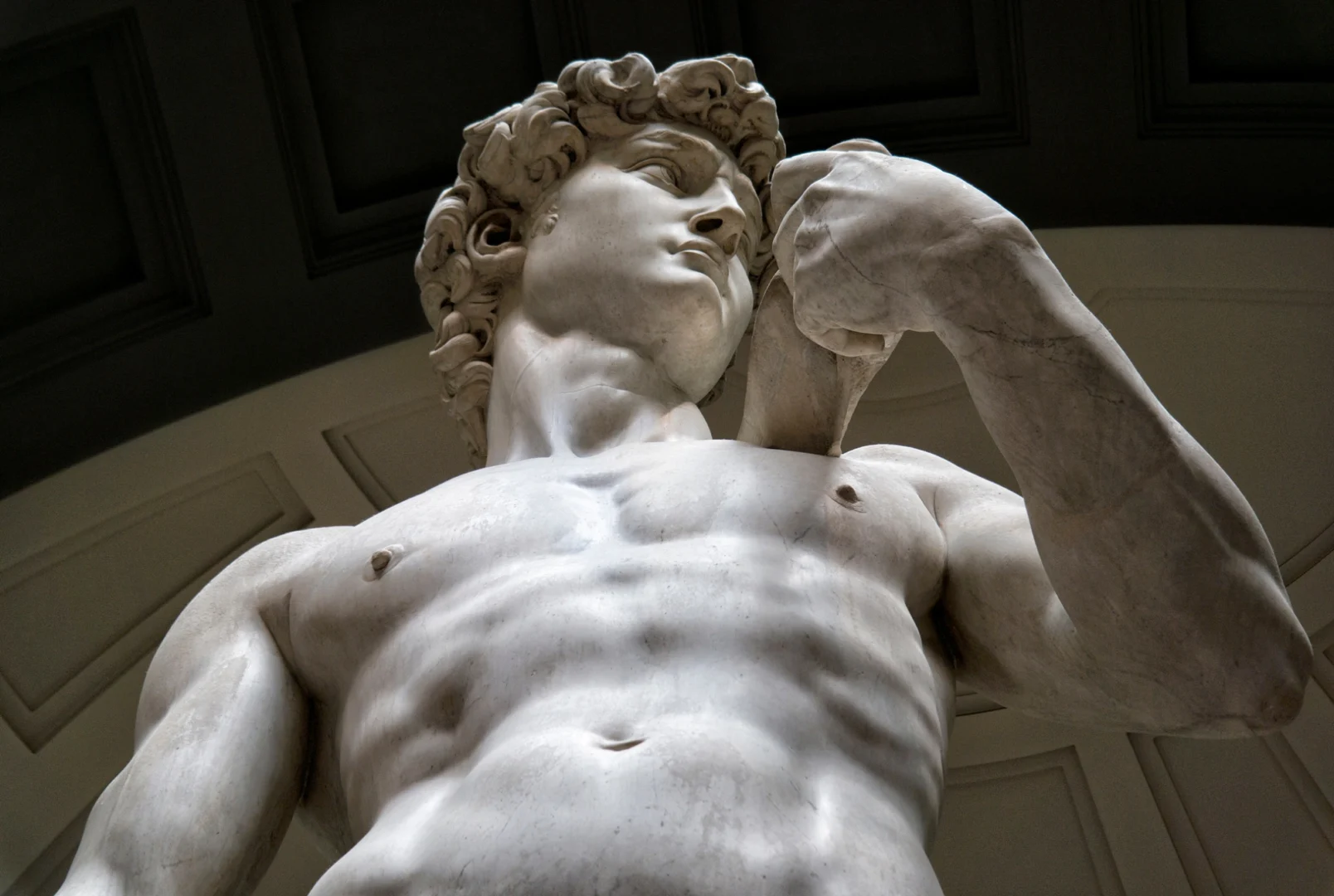 Michelangelo — O Artista que Esculpia o Divino