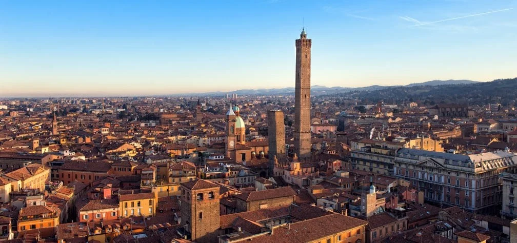 Emilia-Romagna endurece regras para aluguéis de curta duração após decisão da Corte Costituzionale