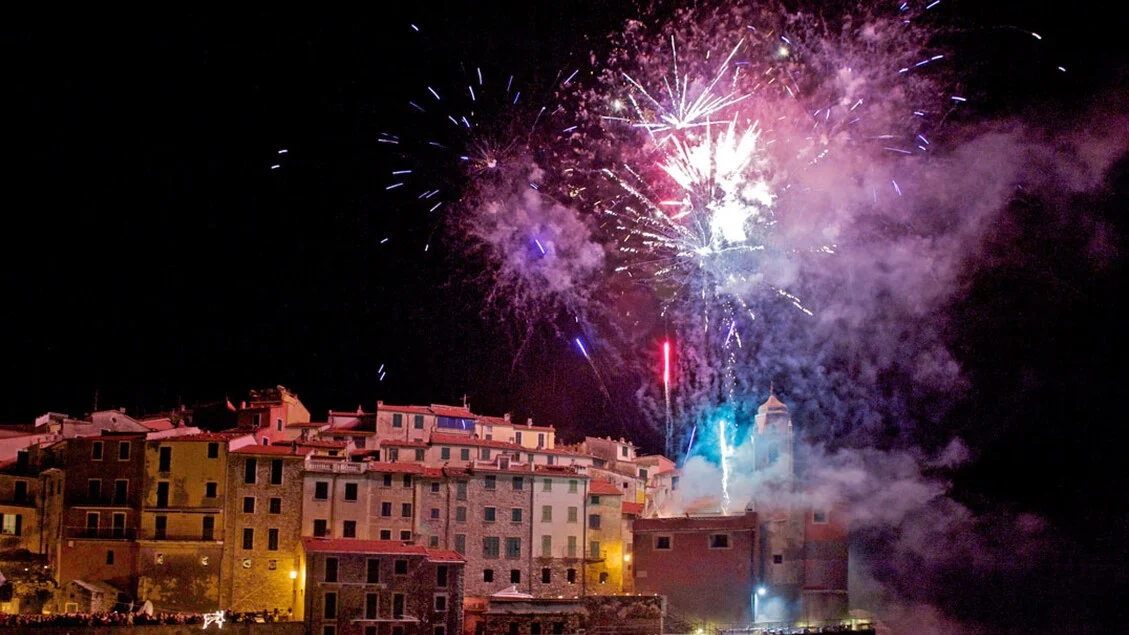 O Encanto do Natal nos 'Borghi più Belli d'Italia': Tradição, Arte e Sabores Autênticos