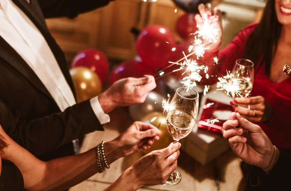 Réveillon à italiana: Tradições, lentilhas e o toque do vermelho