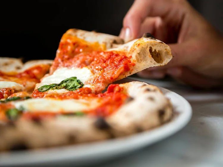 Pizza na Itália: De Norte a Sul dos Sabores aos Preços