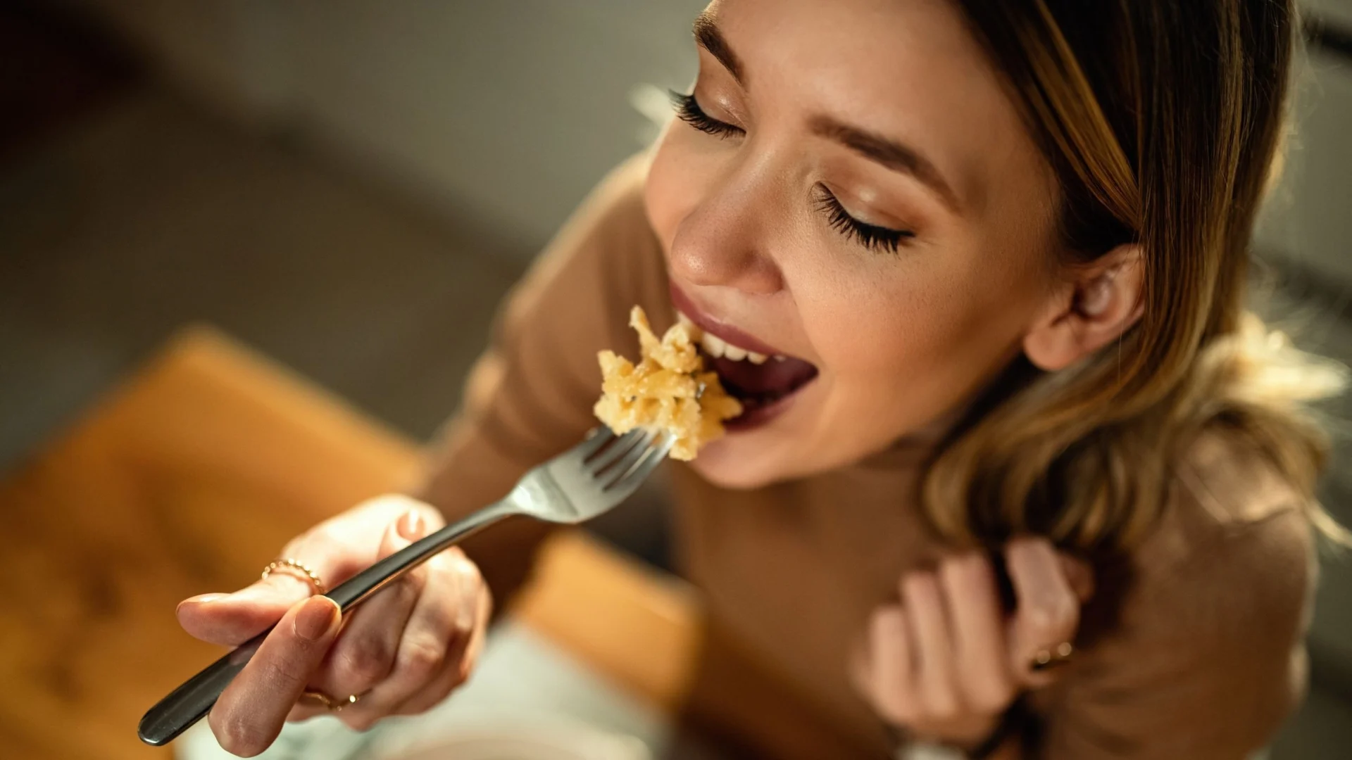 Comer macarrão todos os dias faz mal? Entenda riscos, benefícios e como consumir corretamente