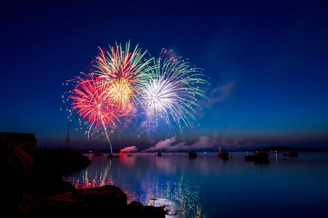Pediatras alertam para risco de intoxicação por fumaça de fogos de artifício no Réveillon