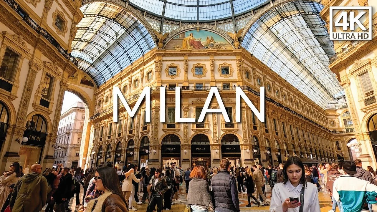 Passeio a pé pelo centro de Milão em 4K: Duomo, Galleria e ruas históricas