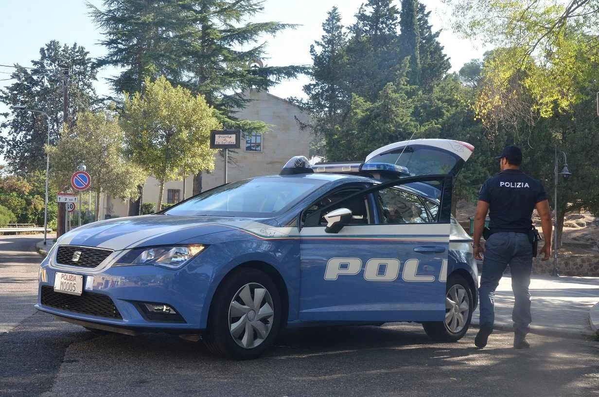 Expulso após tentar casar com italiana para obter permissão de residência