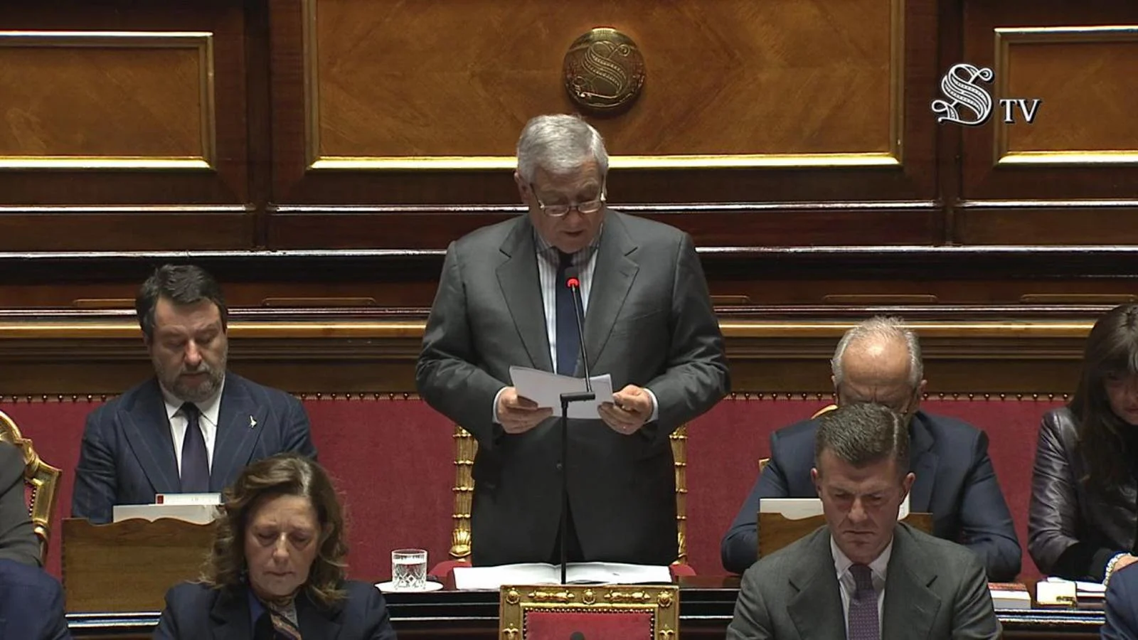 Tajani no Senado: Governo pede que Itália se constitua parte civil no processo de Crans-Montana