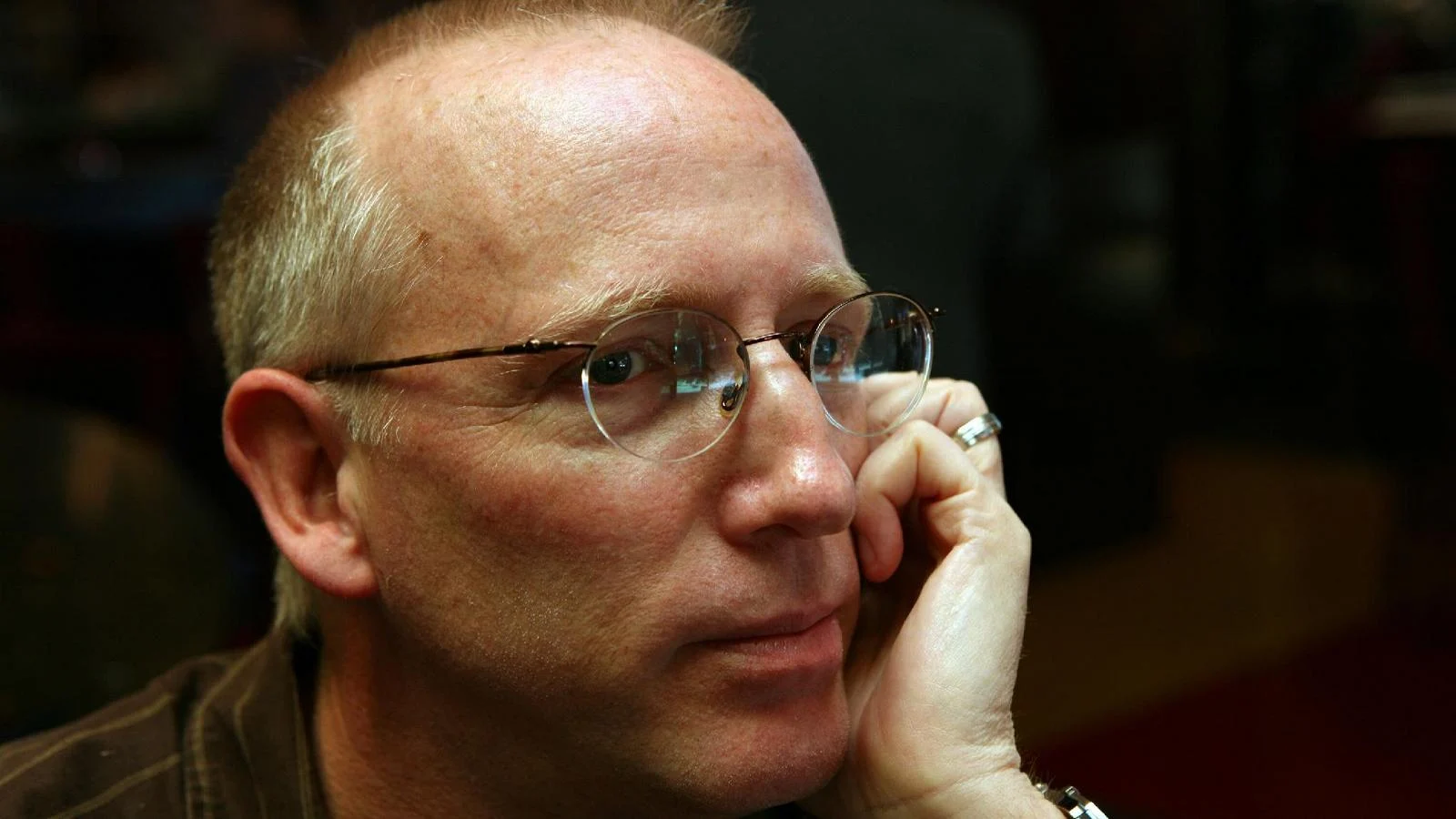 Morre Scott Adams, criador de Dilbert, aos 68 anos – legado e controvérsias