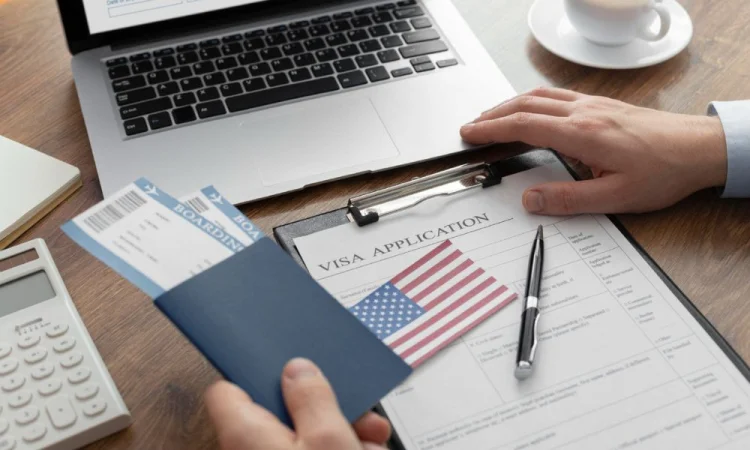 Saiba como morar nos EUA com Passaporte Europeu