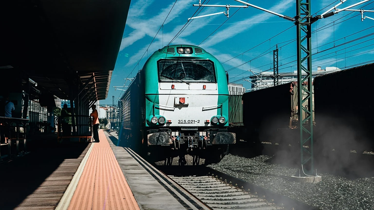 Espanha anuncia passe mensal de €60 para transportes públicos e se une a outros países europeus