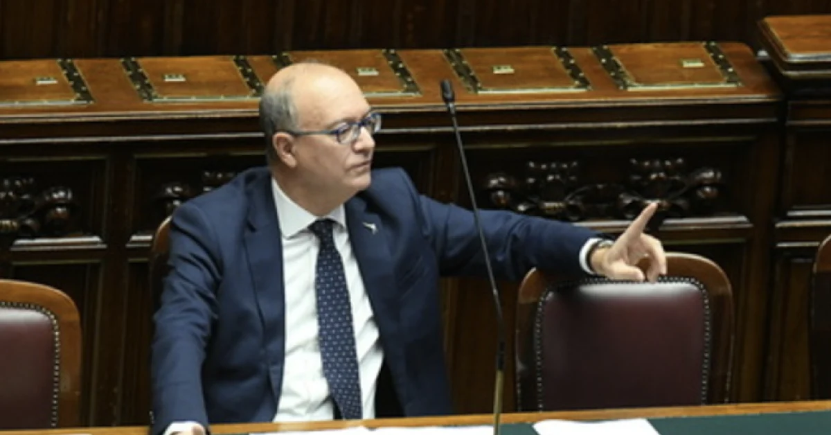 Valditara propõe metal detector em escolas de maior risco após ataque em La Spezia