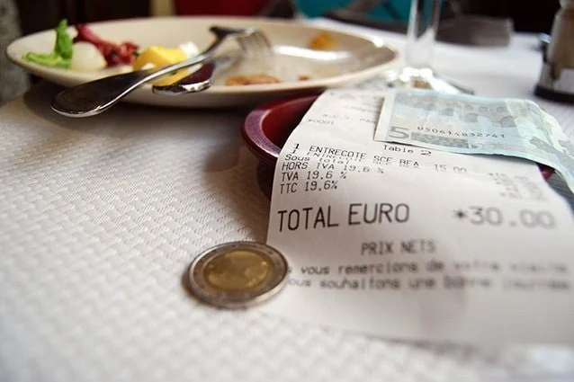Coperto na Itália: Taxa obrigatória nos restaurantes que todo turista precisa conhecer