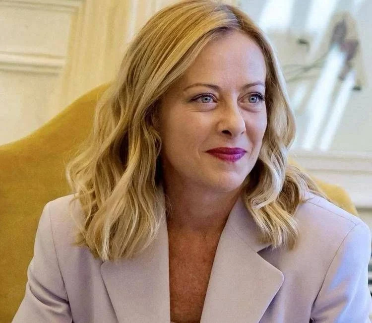 Itália e Alemanha reforçam laços: Meloni recebe Merz em Roma para pacto estratégico