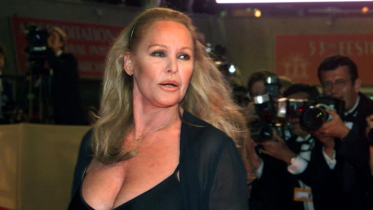 Ursula Andress denuncia fraude milionária: ex-Bond girl diz ter perdido quase 20 milhões por golpe do ex-gestor