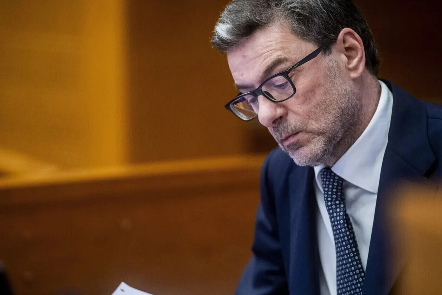 Giorgetti defende extensão da rottamazione às prefeituras para acelerar recuperação de receitas
