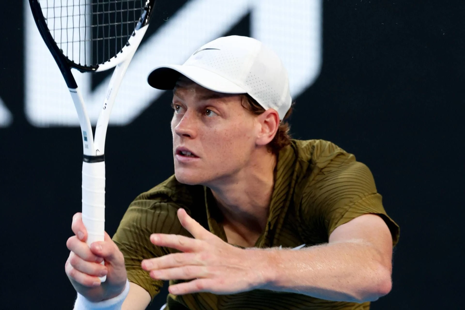 Australian Open: médico explica por que Sinner se recuperou rápido e avançou aos quartos