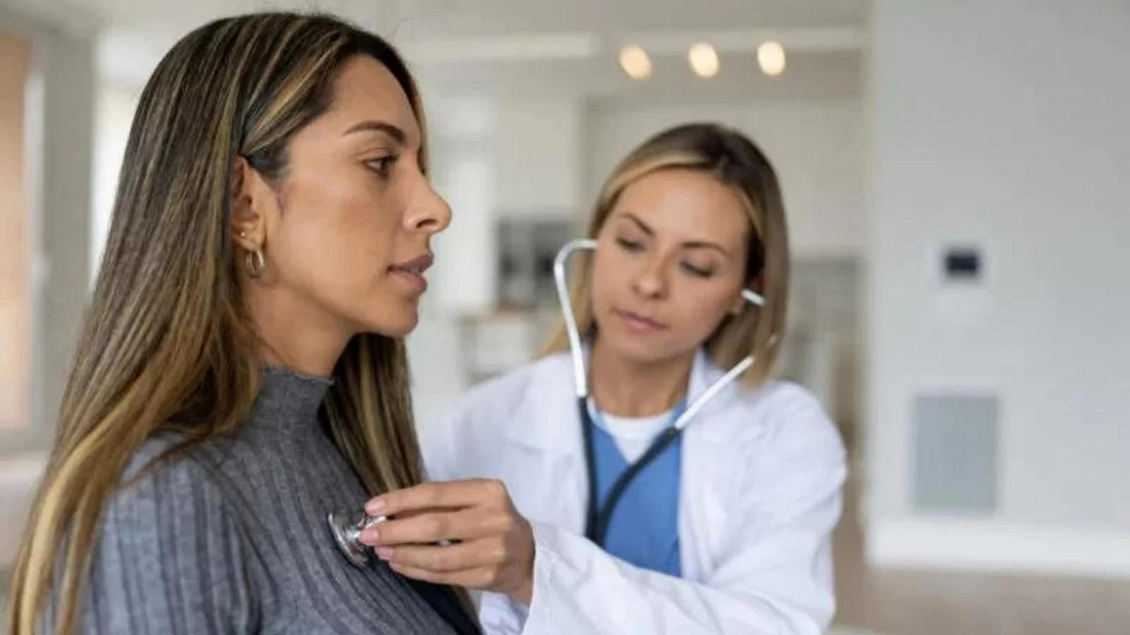 Menopausa transforma o cérebro: mais ansiedade, depressão e problemas de sono, diz estudo de Cambridge