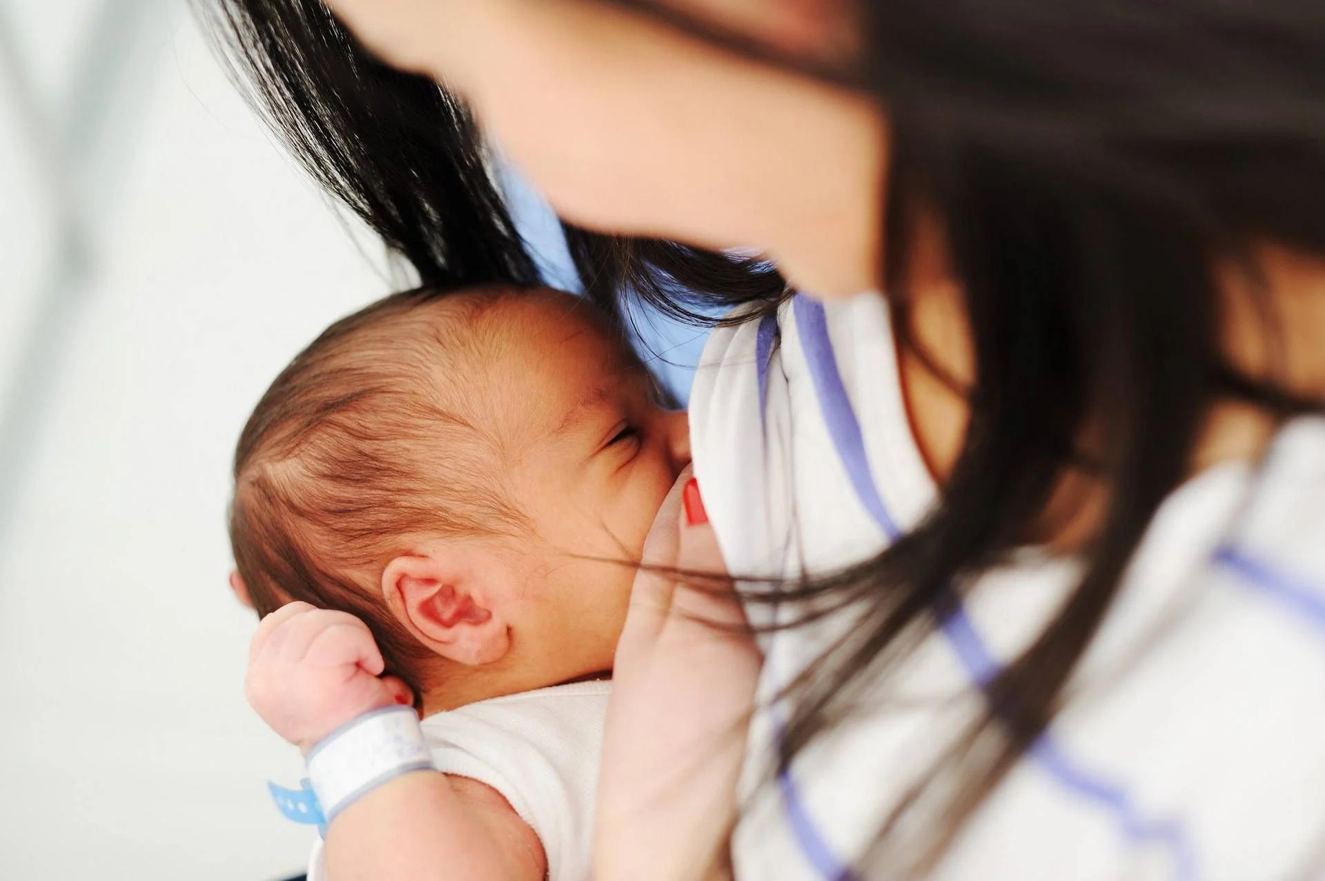 Amamentação: um investimento para o futuro — conselhos dos pediatras